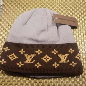 LV beanie w/fleece interior